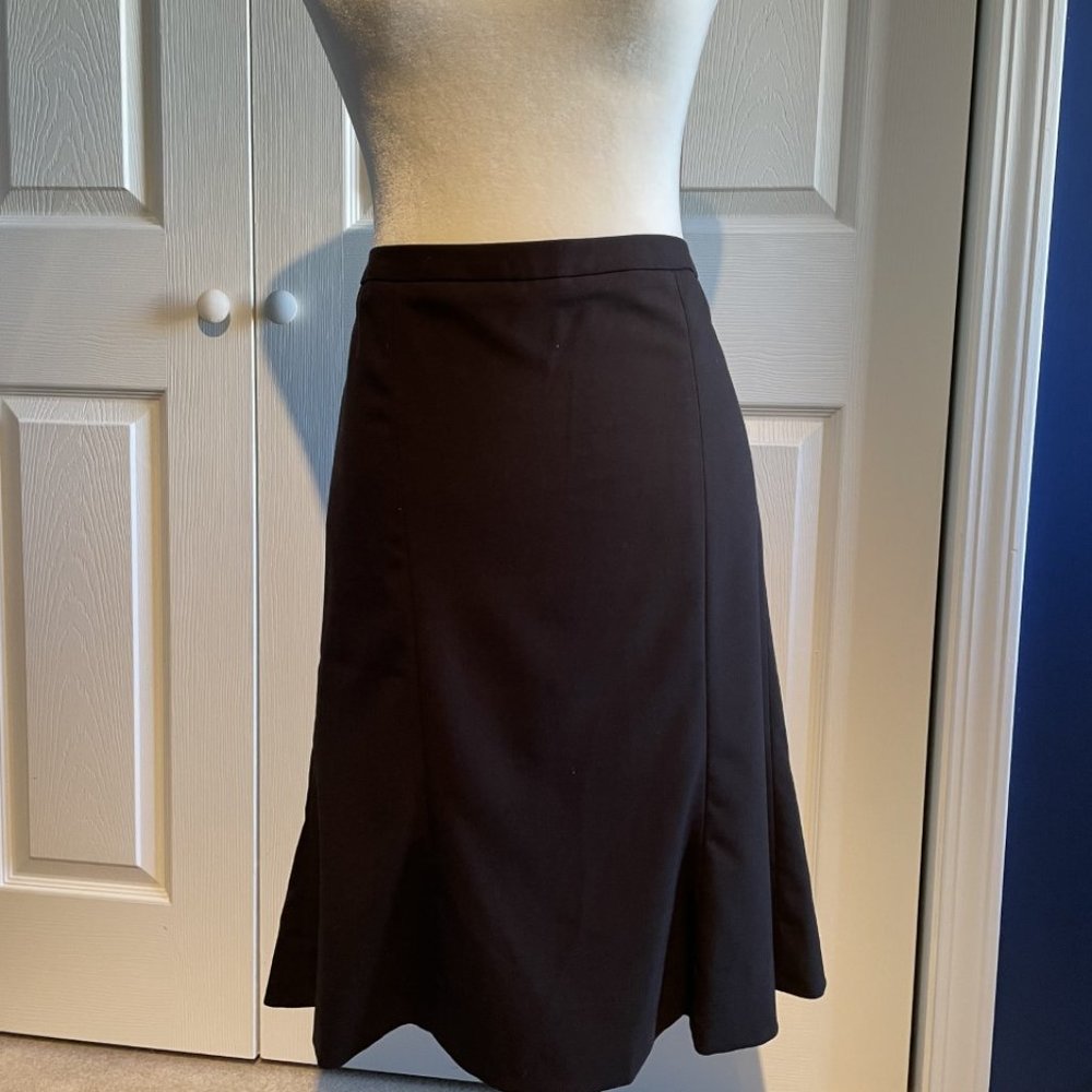 EUC Classic To The Max Womens Black Casual Skirt Size 8 Fit and Flare - Picture 1 of 4